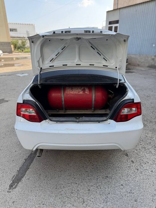 Продается nexia 2