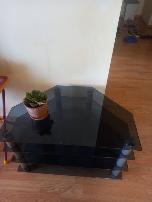 Подставка под телевизор