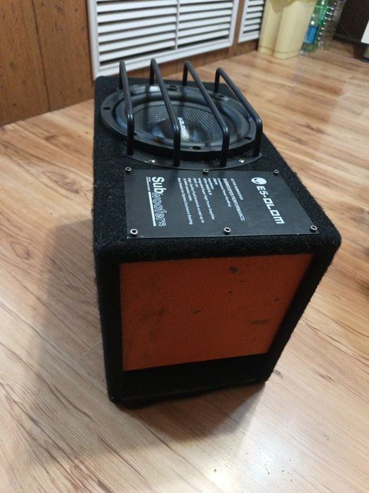 Продам сабвуфер новый