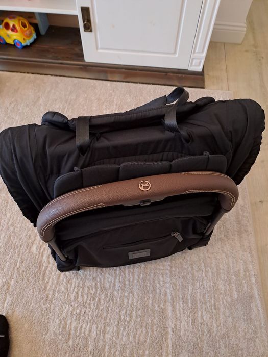 Carucior Cybex Coya
