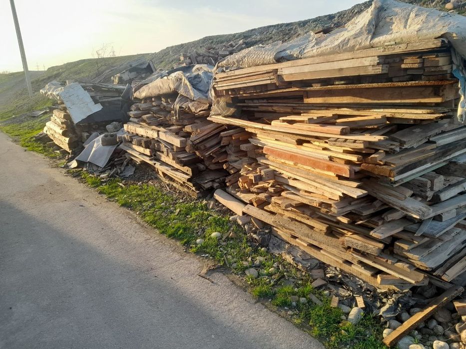 Уй учун брус ва йогоч матереиаллари