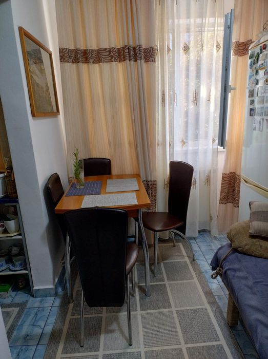 Vând apartament 3 camera Marghita