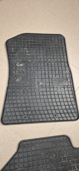Presuri cauciuc X3 F25