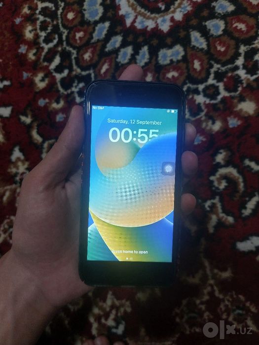 Iphone 8  64gb pamyat
