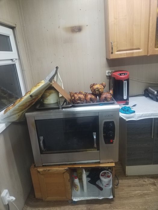 Продаю контейнер куры гриль