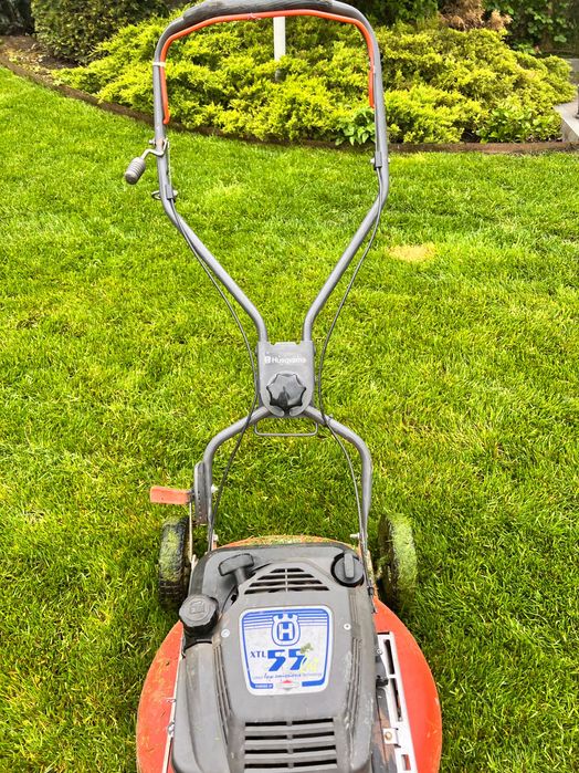 Mașină tuns/mulcire Husqvarna