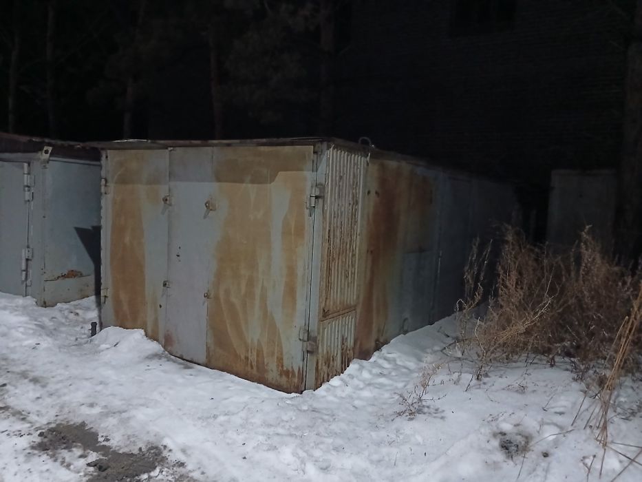 Продам гараж хороший отличный