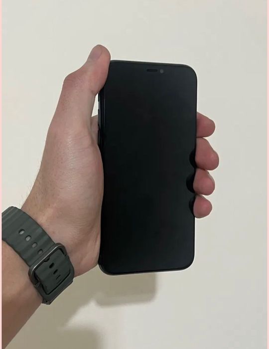 Iphone 11pro sotiladi