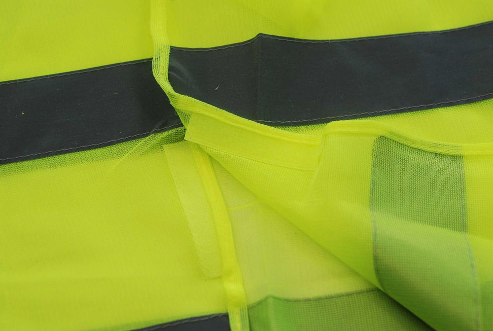 Светлоотразителна Жилетка С Код М 261