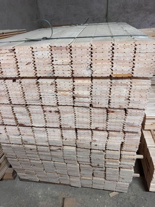 Ламперия от сух дървен материал