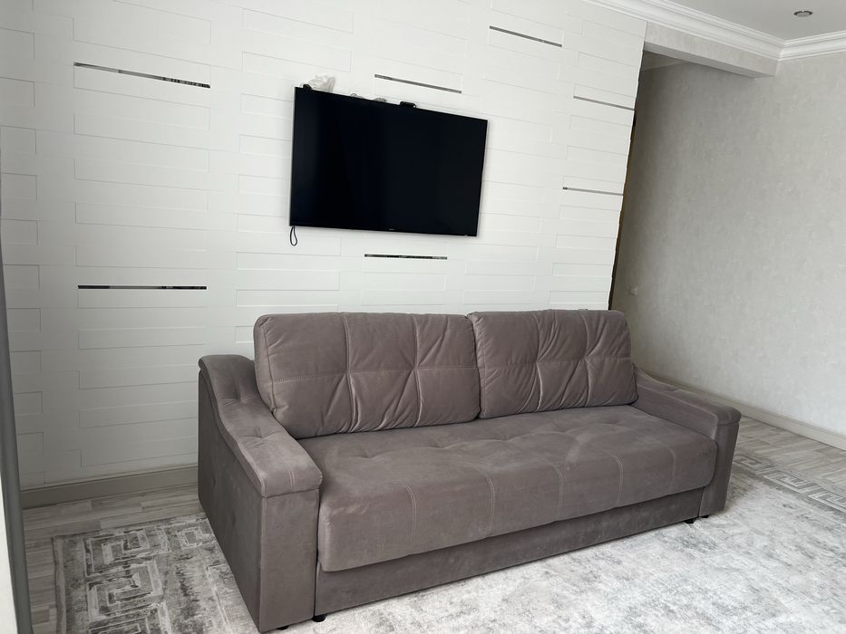 Продам диван в отличном состоянии