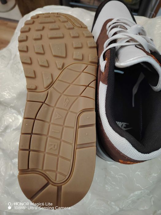 Nike  Air Max 1 Essential