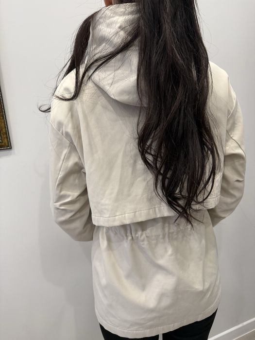 Куртка ( безрукавка в подарок )