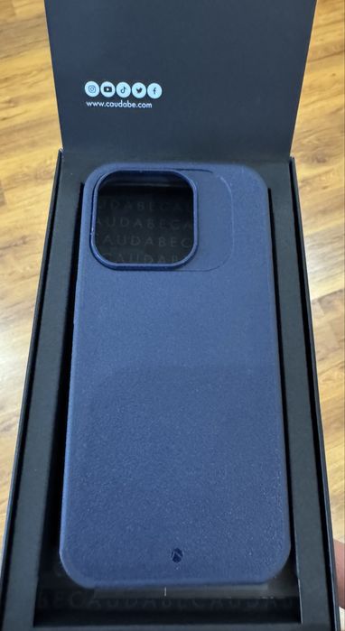 Оригинальные чехлы на iPhone 15 pro