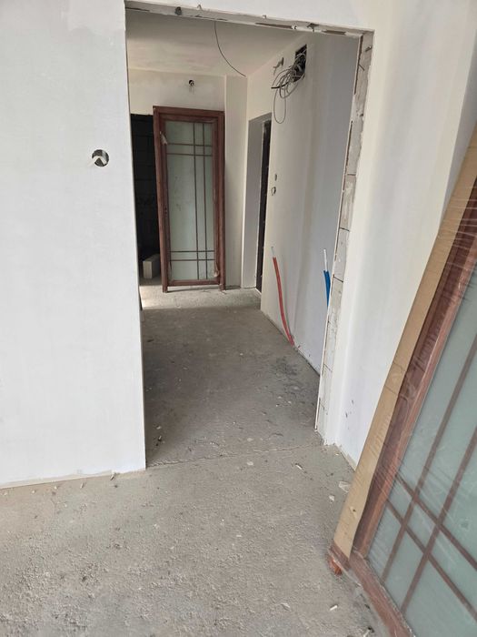 Продава се Тристаен апартамент в Сандански - 85 кв.м за 1380 €/кв.м - Снимка #6