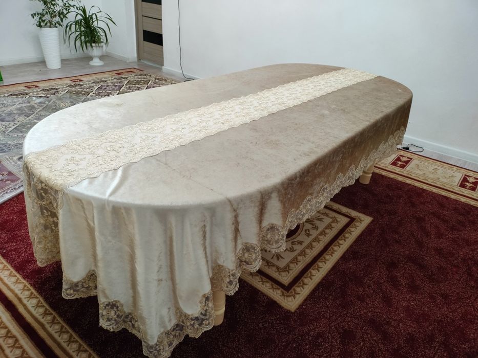 Белый стуллллллл