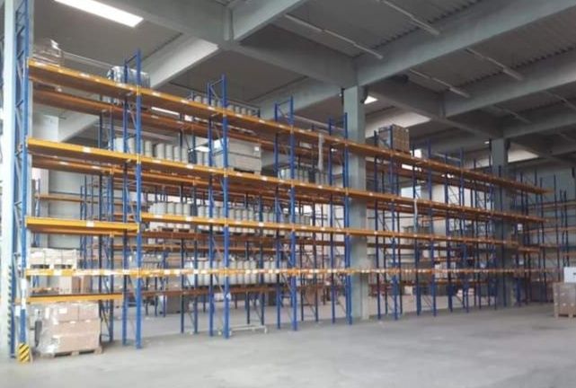Rafturi metalice industriale