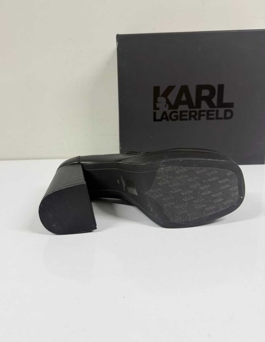 Karl Lagerfeld Strada Karl Plaque Loafer
