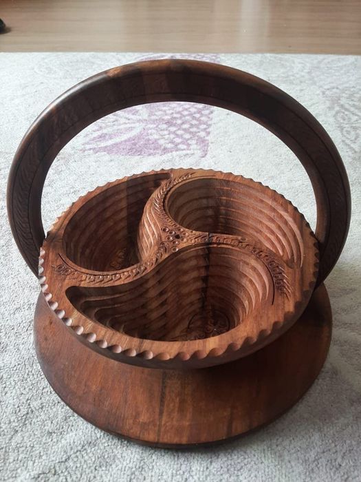 Qoʻl bola savat. Ящик для сухой фрукты.