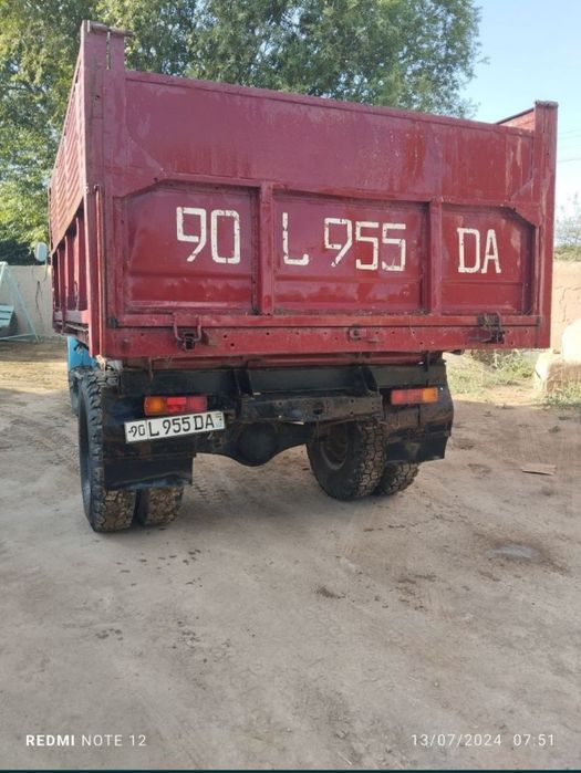 Gaz 53 sotiladi 1989 yil gazi bor  holati yaxshi