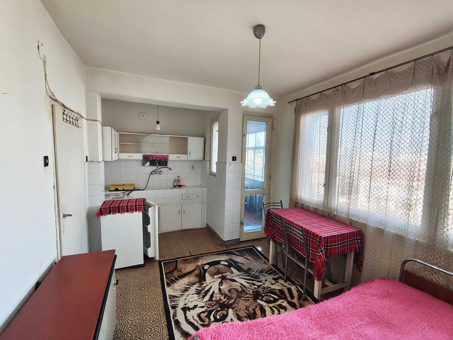 Двустаен тухлен апартамент