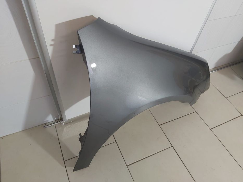 Aripa Fata Dreapta VW Golf 5/V 2004-2008 (LA7T (Gri))