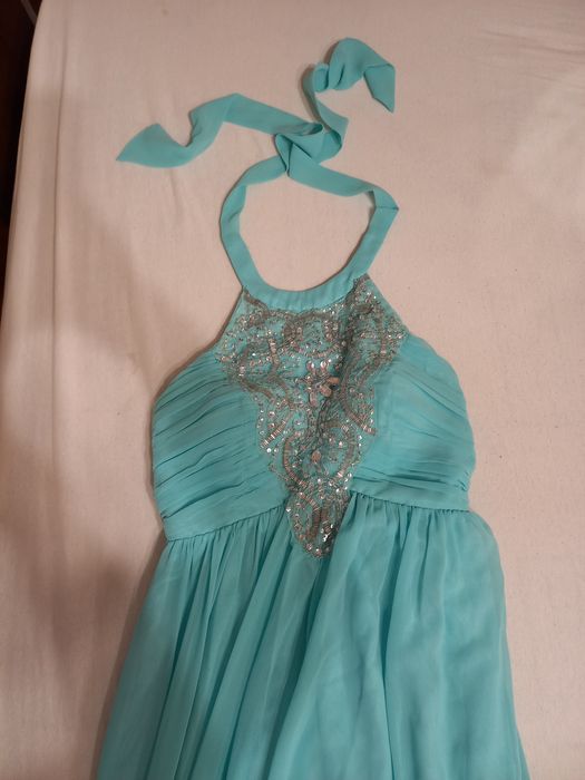 Дълга официална рокля в светлосин цвят