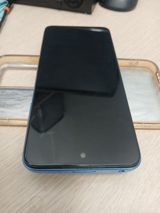 Xiaomi redmi note 10 и ОРРО рено 7