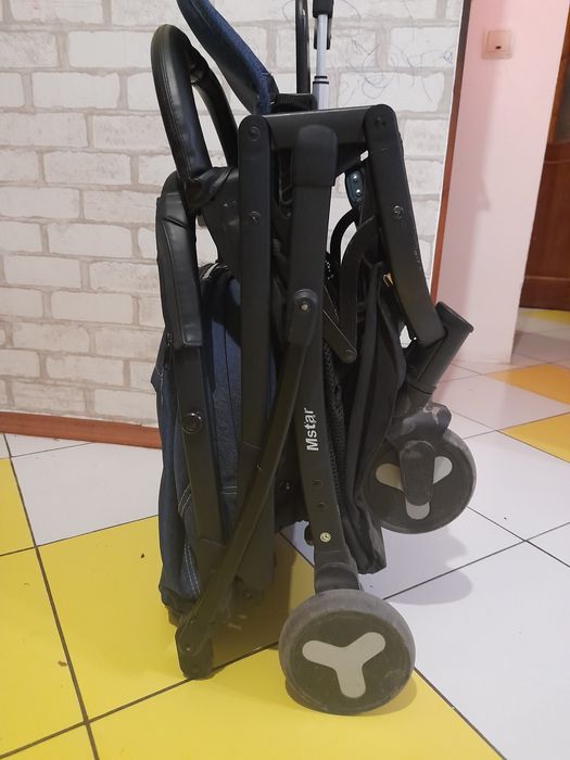 Продам коляску для детей