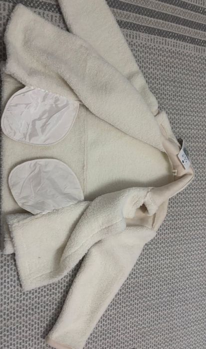 Продается куртка новая