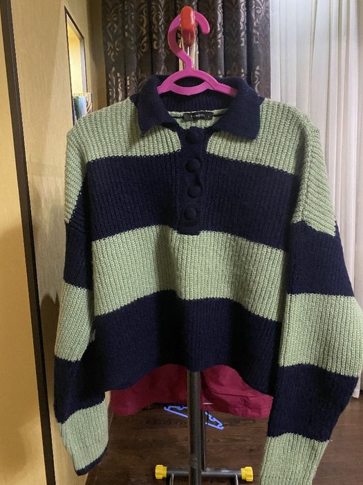 Стильный укороченный свитер Trendyol в полоску