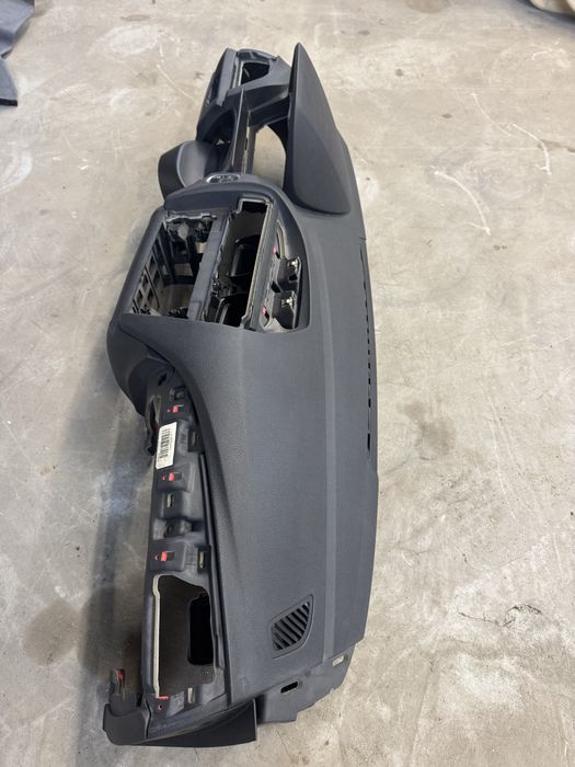 Арматурно табло бмв 1, ф20 ( armaturno tablo bmw 1, f20)