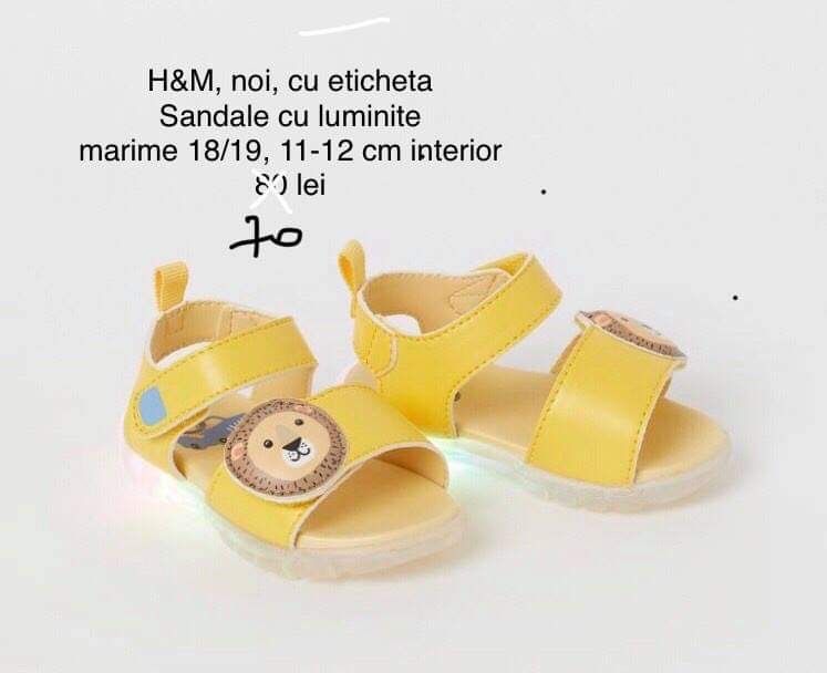 Sandalute H&M cu talpa cu luminite, 19