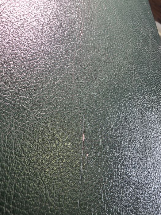 Кожени табуретки