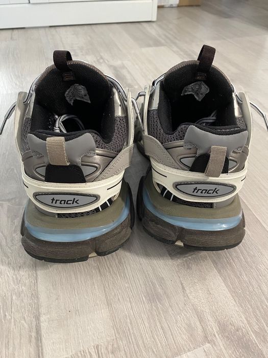 Balenciaga Track