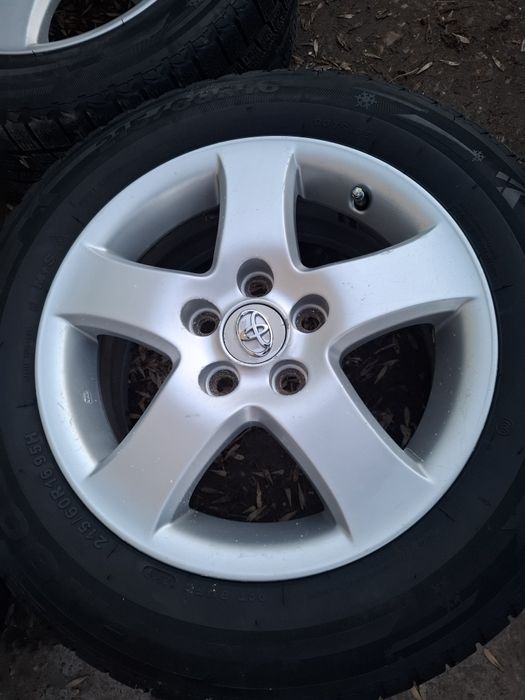 Оригинальные титановые диски TOYOTA  КАМРИ - 35 .