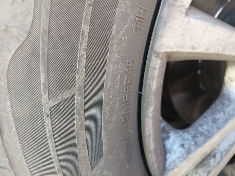 Продам резину R15