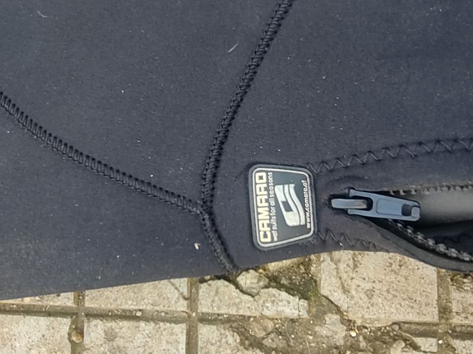 Зимен неопренов костюм