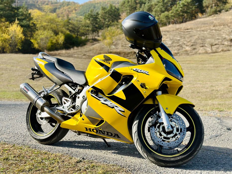 Пистов мотор Honda CBR F4i