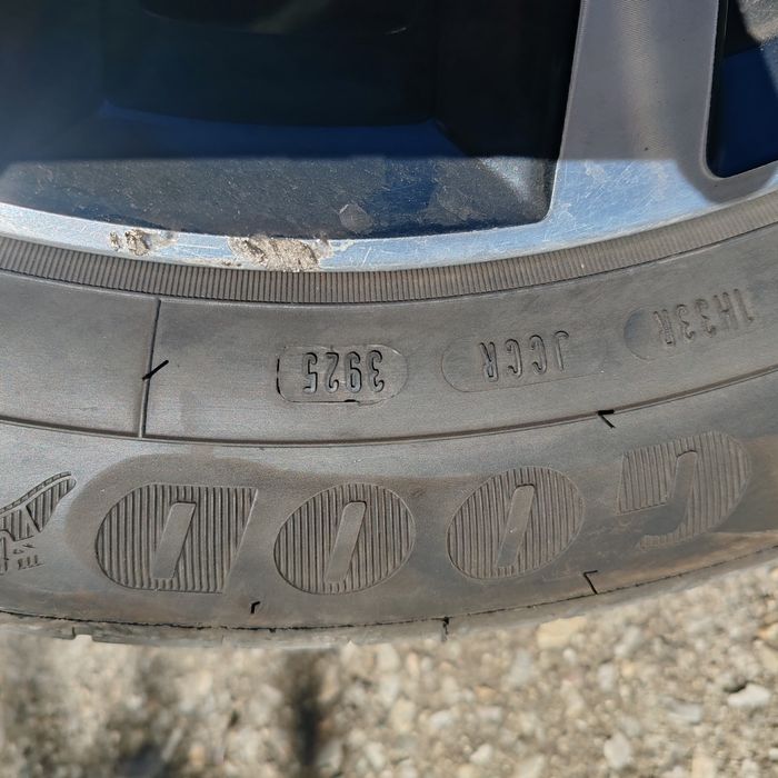 215 55 17 Летни гуми Goodyear Efficient Grip Performance