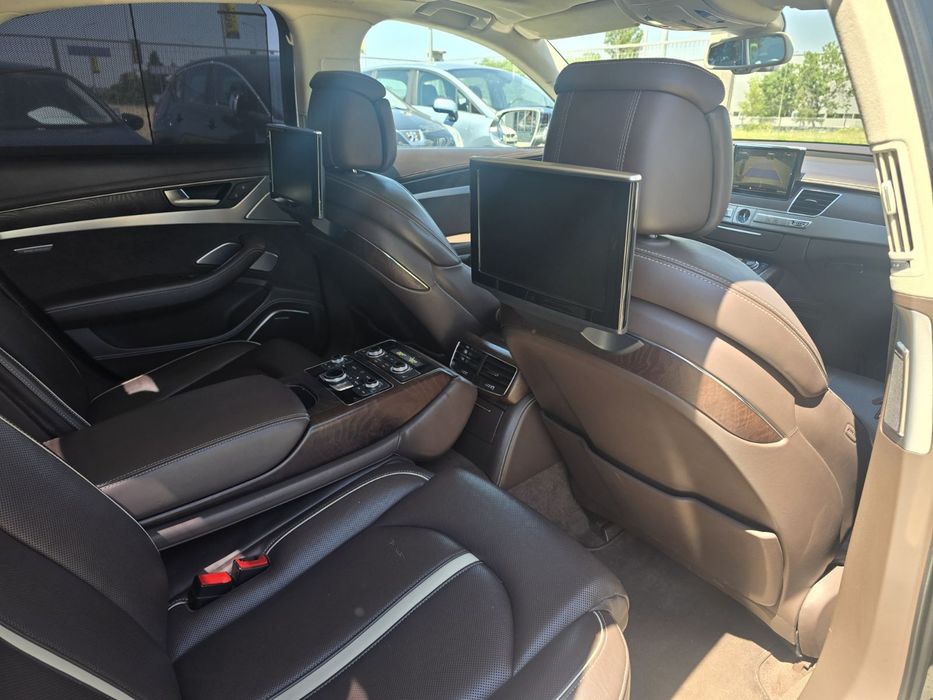 AUDI A8 - s8 packet