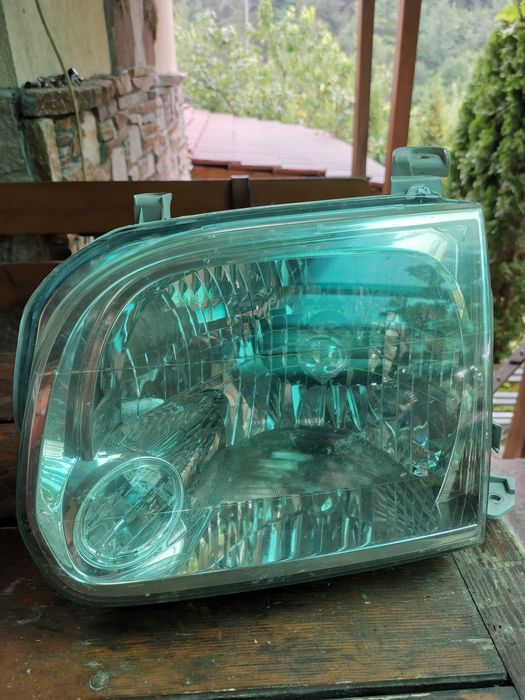 Фарове, конзола, лентов кабел секвоя 2006