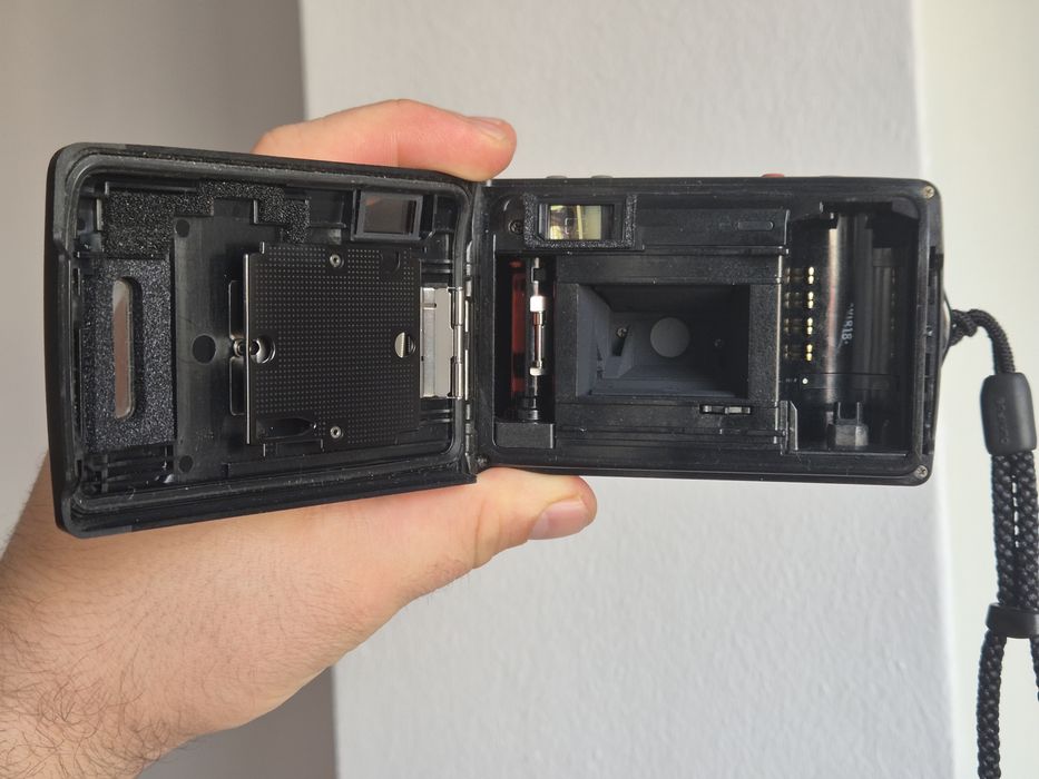 Olympus af 1 twin compact point and shoot