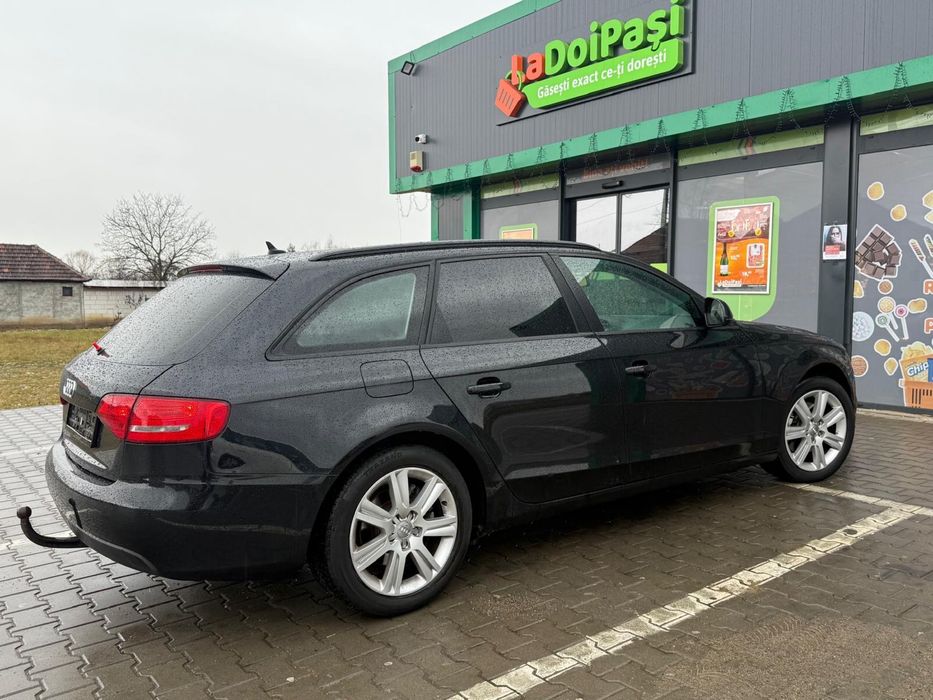 Audi A4 B8  2.0 TDI