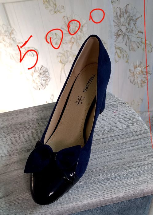 Продам Женскую обувь