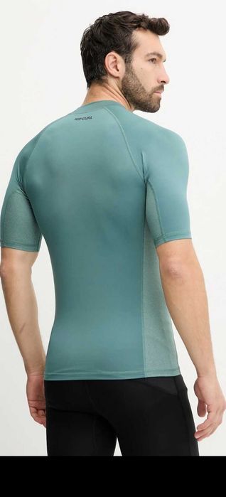 ТЕНИСКА  Rip Curl Waves UPF