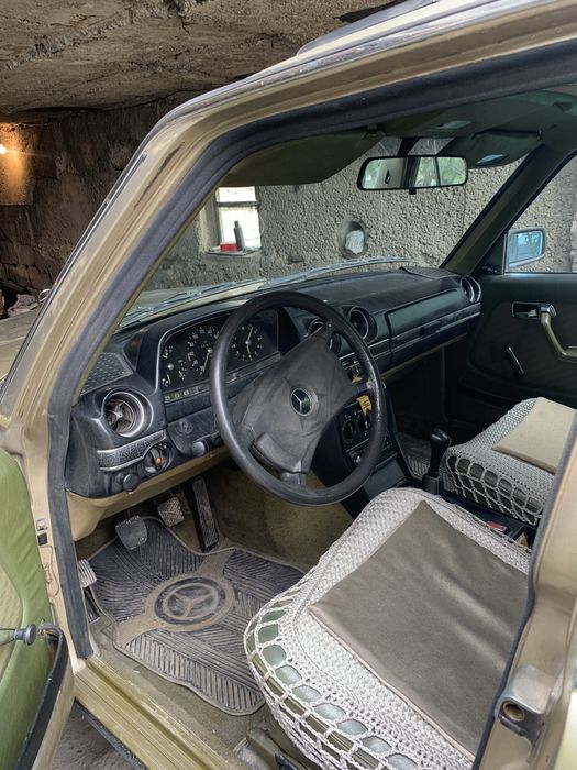 mersedes-benz W123