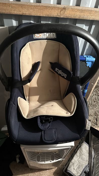 Детское автомобильное кресло