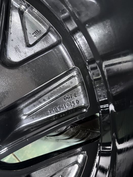 Roti/ Jante aliaj R19 Volkswagen Tiguan Tayron  255/45/19 Continental