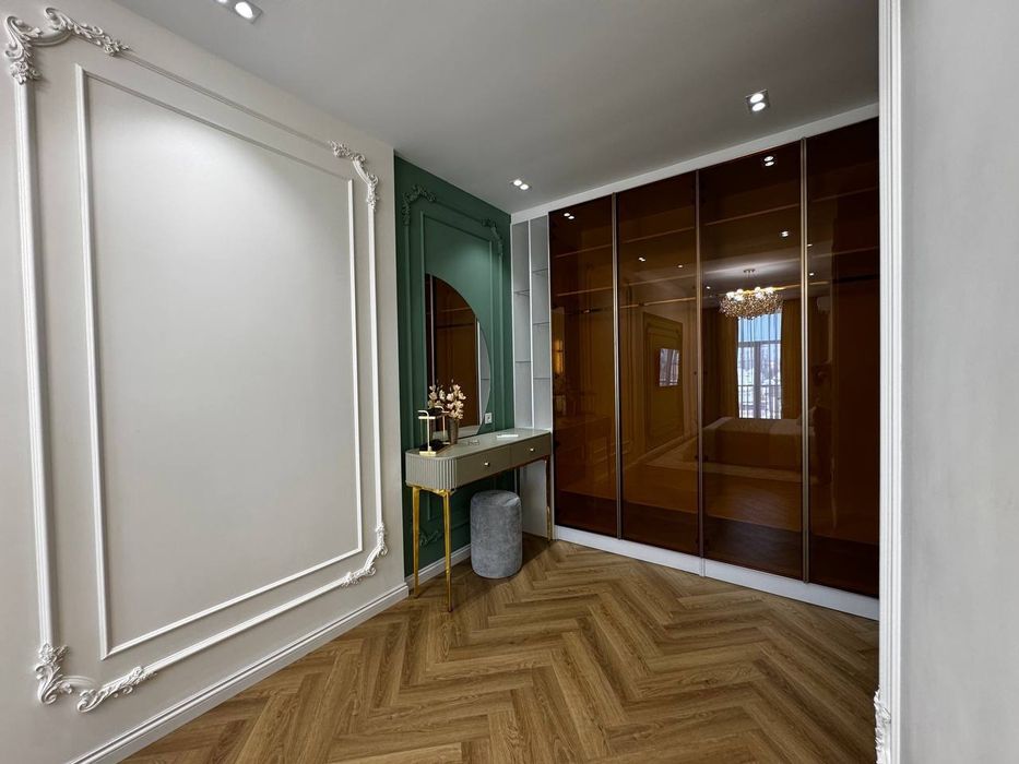 Срочна JK "BAROCCO" 3/9/10